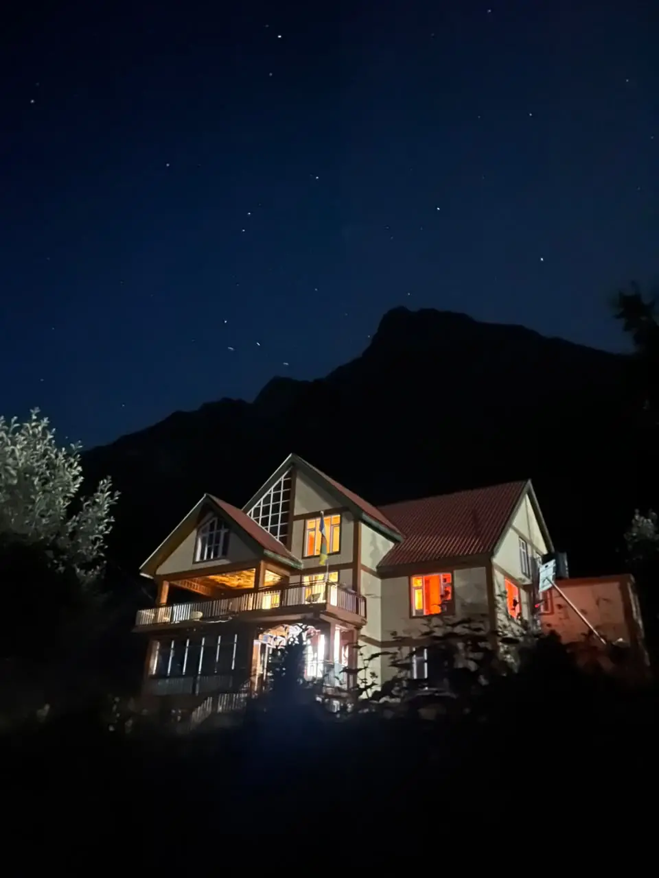 Sleep beneath the mountains. — Himalayan nights · Rashil
